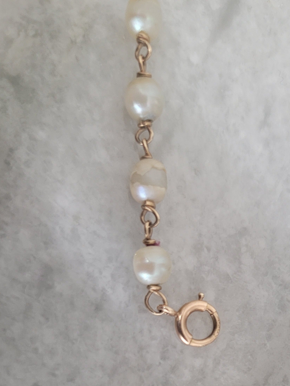 14KT Gold Delicate Pearl Chain Bracelet - Gold and Cream - Picture 5 of 5